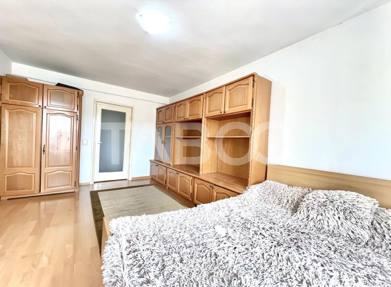 Apartament cu 2 camere zona Grigorescu bloc izolat cu lift si balcon