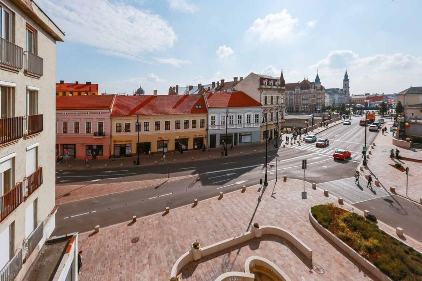 Apartament 2 camere de închiriat Piata Ferdinand, Oradea, ultracentral