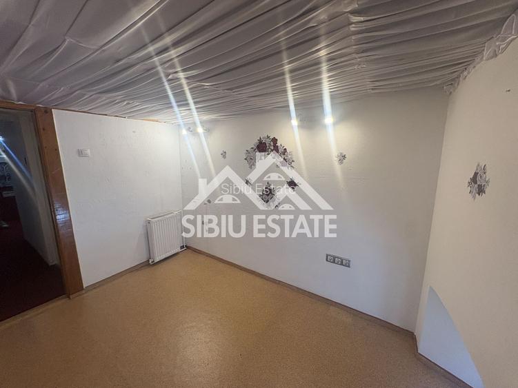 Spatiu comercial 50 mp | Intrare din strada | Central - 5