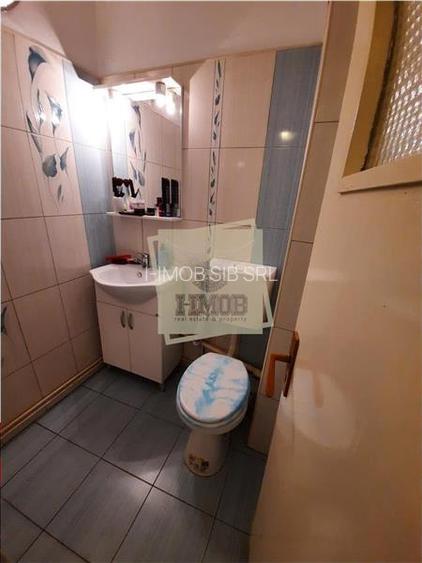 Apartament cu 4 camere 2 bai balcon si pivnita de vanzare pe Mihai Viteazu din S - 11