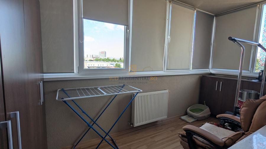 Apartament 2 camere, decomandat, loc de parcare, Drumul Fermei
