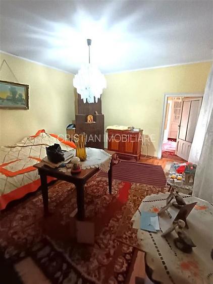 Casa  Boiereasca 3 camere caramida si boltari zona Centrala Brainconf , Terenu 3 - 12