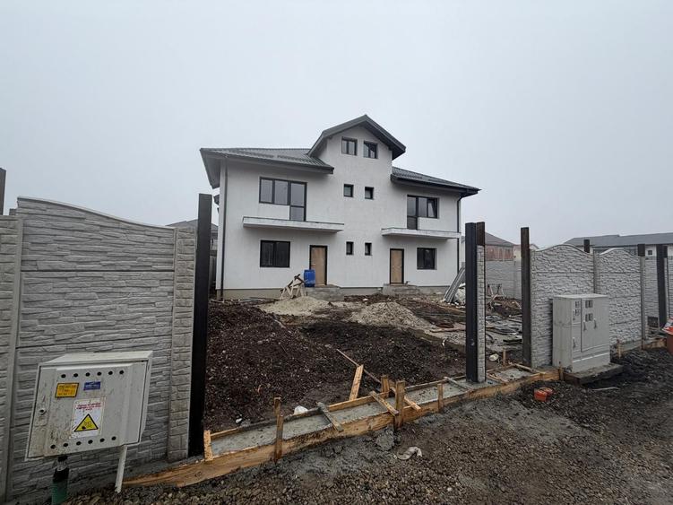 CASA TIP CUB BRAGADIRU, INCALZIRE PARDOSEALA, TEREN 185 MP, COMIS 0%