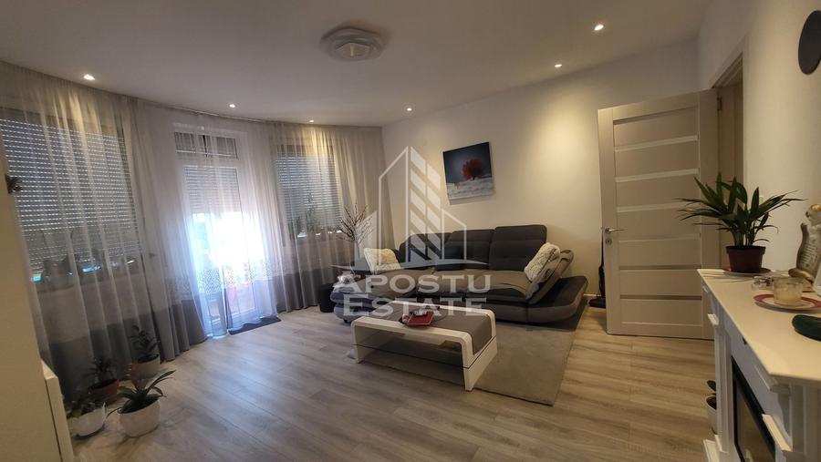 Apartament cu 3 camere,2 bai,renovat,complet mobilat utilat,Girocului