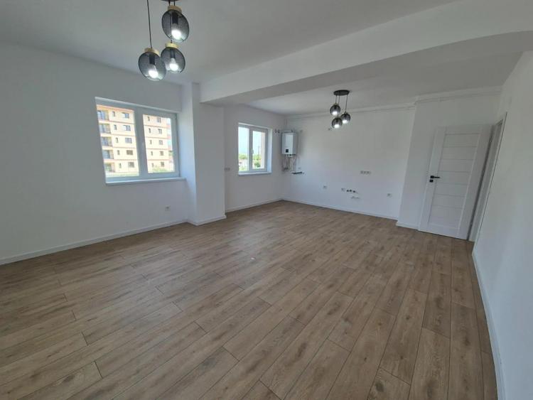 Apartament 3 camere nou - Calea Surii Mici