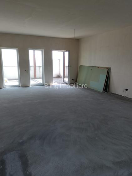 Penthouse - 143 mp utili - 4 camere - 2 bai - zona Buna Ziua! - 3