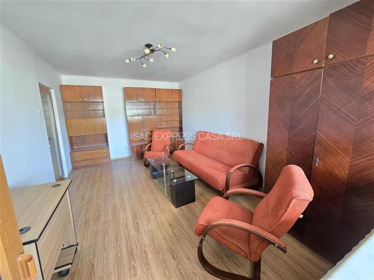 Apartament 2 camere decomandat, zona Gara, Strapungere Silvestru (etaj intermedi - 5