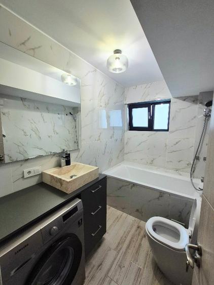 Închiriere apartament 3 camere