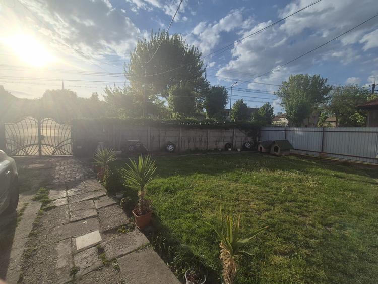 Casă Individuală în CENTRU | 7 CAMERE | Teren 380 MP | 110 MP UTILI