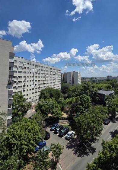 Garsoniera renovata mobilata utilata Ramnicu Sarat