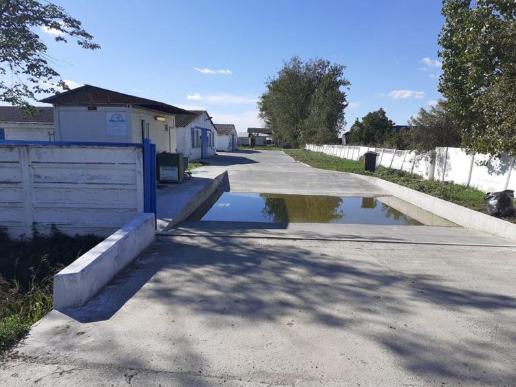 Ofertă de vânzare hală 1933 mp,  teren 4620 mp., 380000 Eur