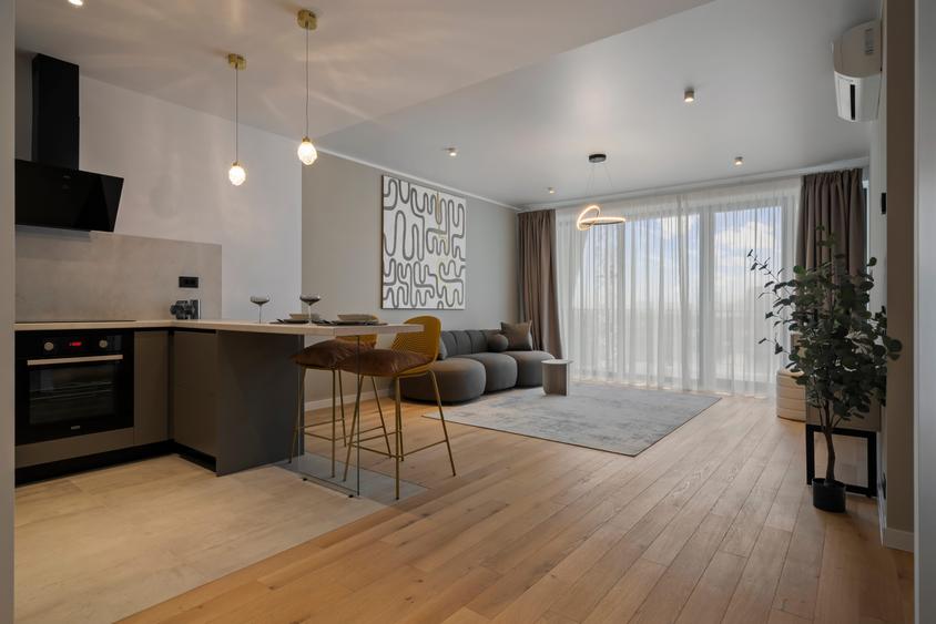 Apartament cu 4 camere | One Lake District | View la lac