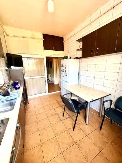 Apartament de vanzare 3 camere 75mp | Necesita renovare completa - 4