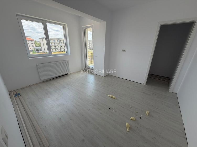 STUDIO - DORMITOR SEPARAT, PARCARE, BUCATARIE INCHISA, COMIS 0% - 3