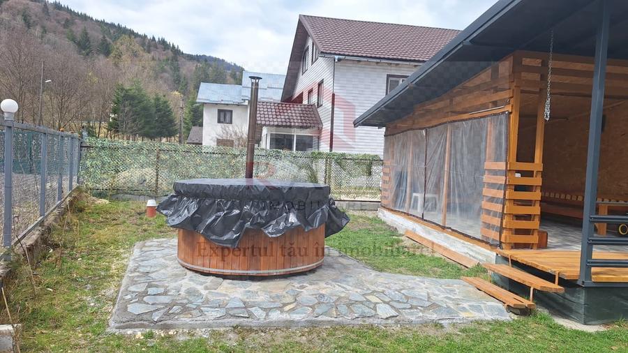 Casă individuală 5 camere de vânzare Rucăr Săticu de Jos Argeș