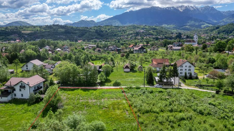 Teren intravilan Bran Predelut  cu toate utilitatile 2797 mp, comision 0% - 4
