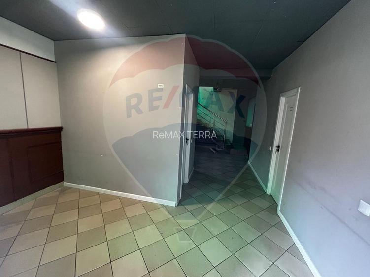 DE INCHIRIAT- Spatiu comercial de 100mp de inchiriat - b-dul Traian - 5