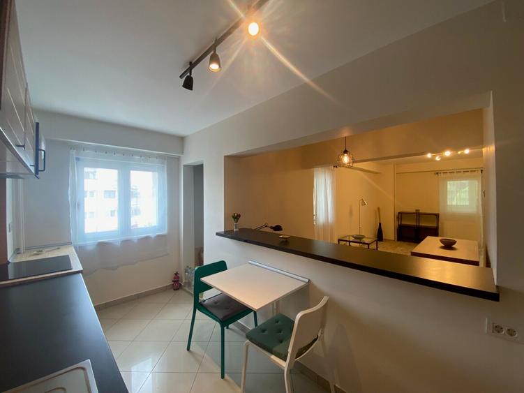 Apartament 3 camere, zona Dorobanti, metrou Piata Romana