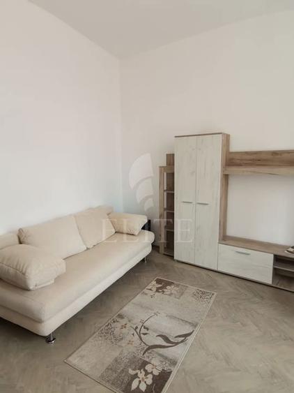 Apartament 3 camere în zona ULTRACENTRALA