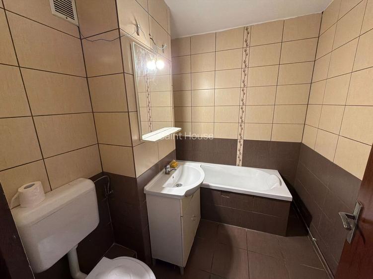 Apartament cu 3 camere decomandat 72 M² cu balcon și pivniță - 18