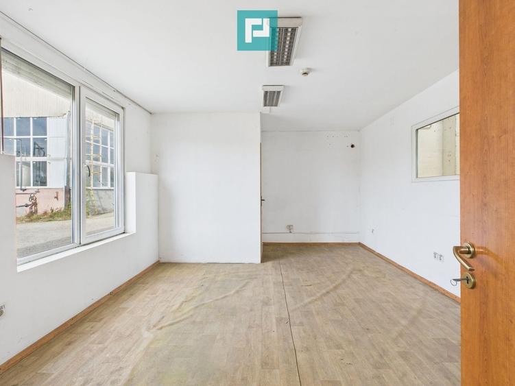 Hală de 218 mp pentru depozitare sau producție