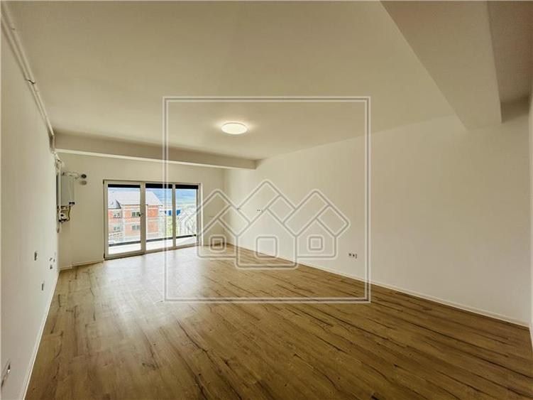 Studio modern, vila cu 2 etaje, finisat la cheie, balcon