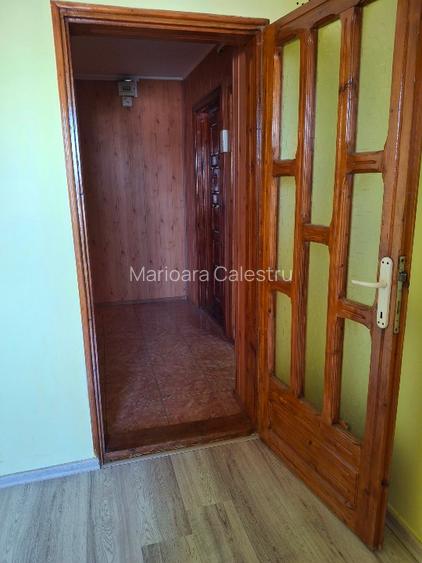 De vânzare apartament  situat intr-o zona buna. - 2