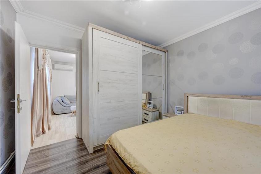 23 AUGUST - BD. BASARABIA,7 CAMERE,201 MP,AN 2015,TEREN 187 MP