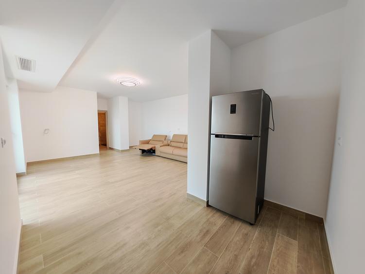 Apartament 2 camere cu vedere spre mare si lac