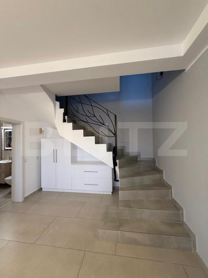 Duplex de 4 camere, 120 mp, gradina , parcare, zona Edgar Quinet