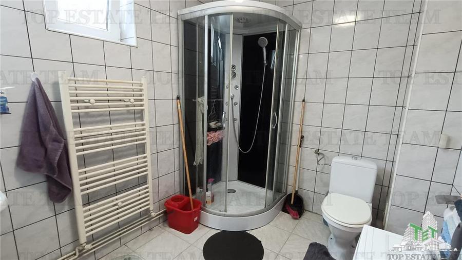 Vila individuala Otopeni cu curte generoasa - Potential ridicat!