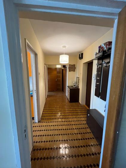 Apartament 2 Camere,Unirii, Metrou,bl.1996,DECOMANDAT,Amenajat,3 balcoane