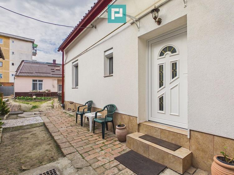 Apartament 2 camere parter în Arad, zona Boul Roșu