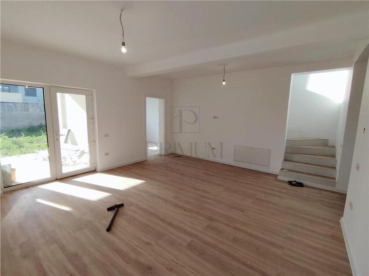Duplex spatios - toate utilitatile - la cheie