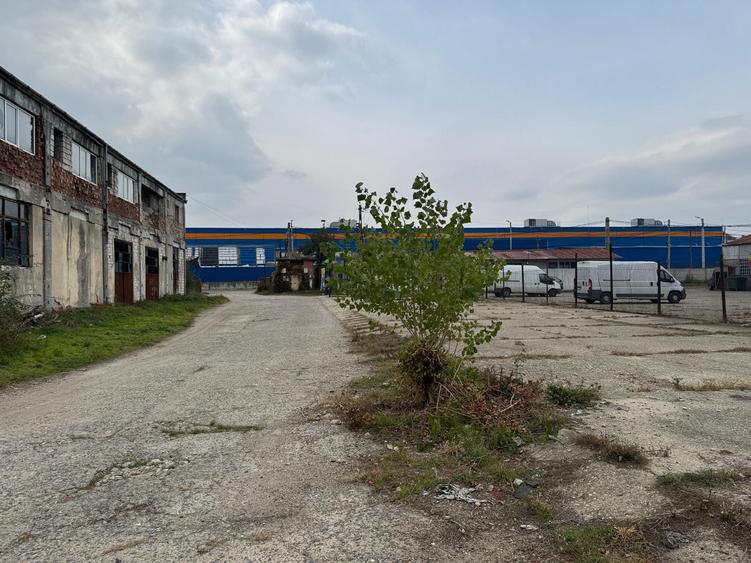 Propietate Industriala in spate la Dedeman - Str. Pades