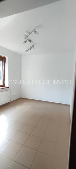 Centru,se vinde apartament decomanadat cu doua camere, pret55000euro - 4