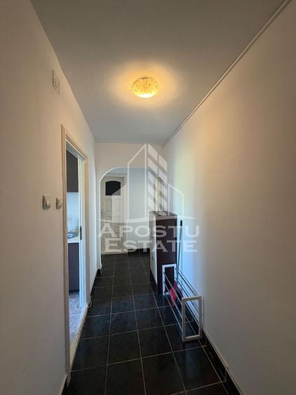 Apartament cu 2 camere de vanzare , decomandat , Lipovei , Timisoara