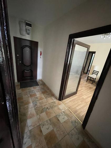 2 camere Piata Chibrit - langa metrou 1 Mai