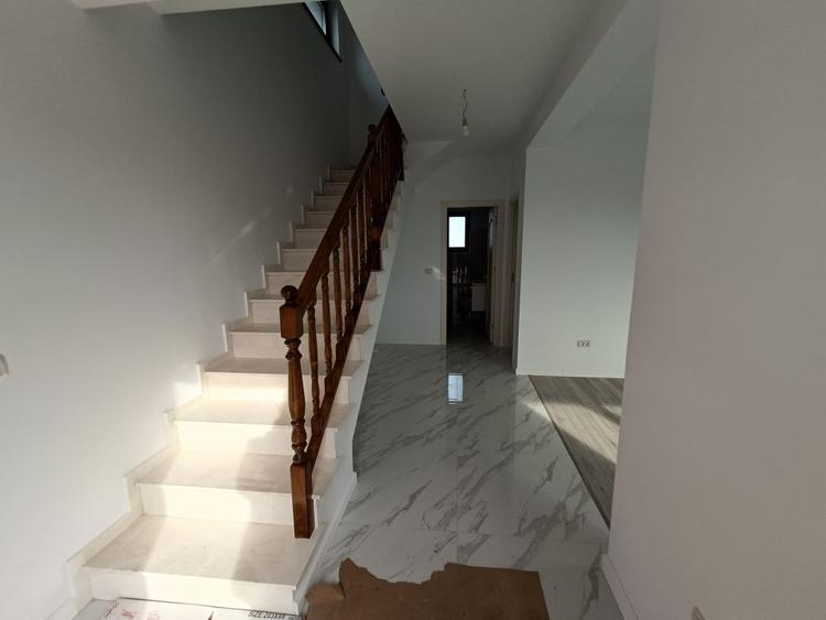 Casă individuală, 4 camere, 2 băi, beci — Valea Lupului, Iași | Finalizată