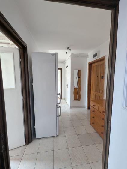 Apartament 2camere decomandate, 48mp, etaj2 – P. Mihai Viteazu Central