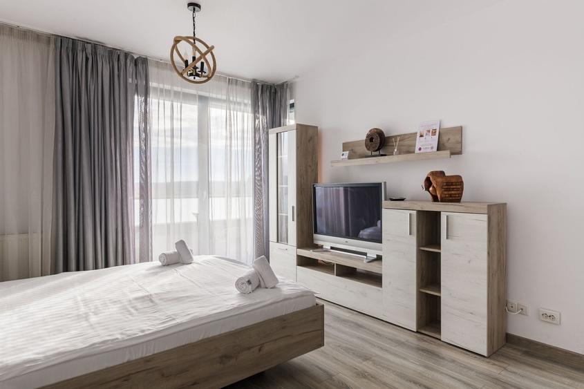 Apartament Unic în Park Lake 2! Vedere la lac, terasă spectaculoasă!