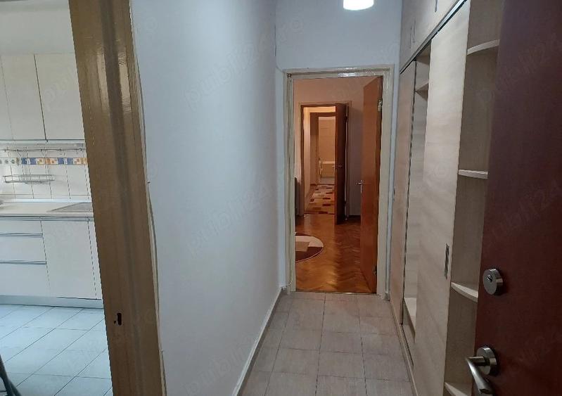 Apartament 3 Camere | Calea Calarasilor | Centrala | 750 Euro