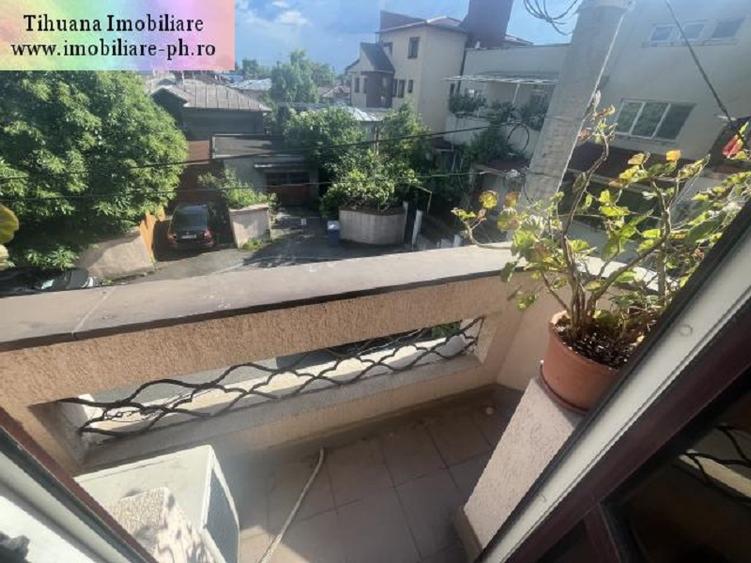 Vila interbelică D+P+E+M, 430 mp(9 camere, 6 bai,3 bucatarii) central