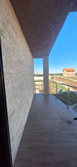 189500 euro!!!Comision zero. Duplex P+1E Giarmata de vanzare sau schimb