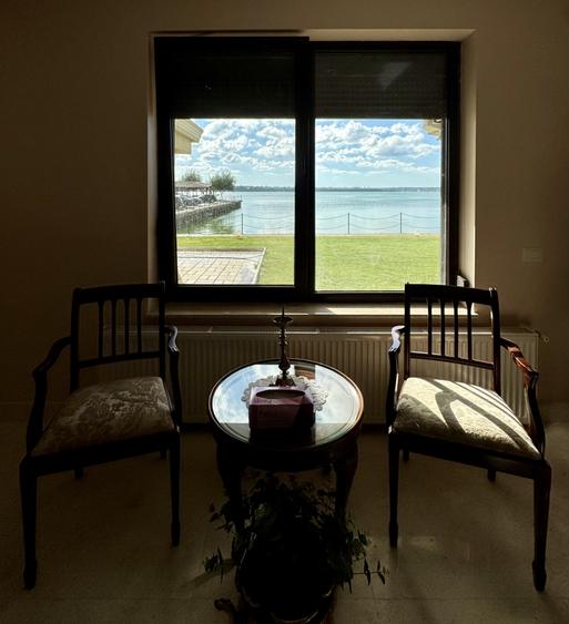 Apartament langa lac in complex rezidential privat