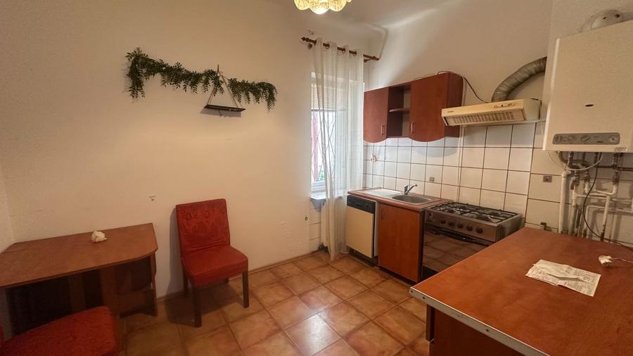 Apartament 2 camere zona centrala