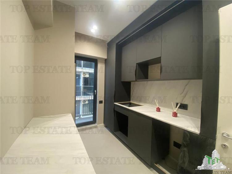 Apartament 3 camere, zona Rex Mamaia, Constanta