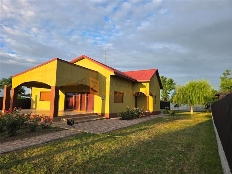 EXCLUSIVITATE! Casa tip parter si teren generos aproape de Buzau