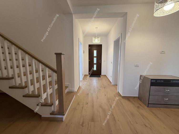 Duplex 5 Camere | 295mp Teren | Str Dunarea-Giroc