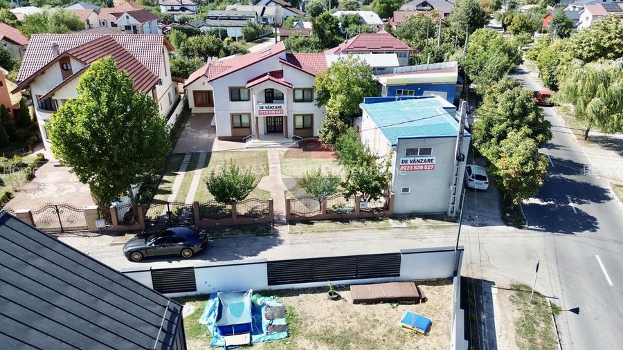 Casa/Vilă Str Vrancei - 3